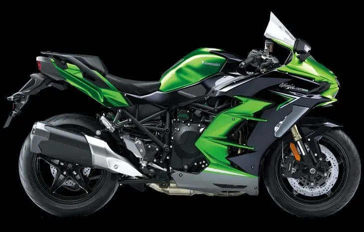 Studio Image of 2022 Kawasaki Ninja H2 SX SE in HD Emerald Blazed Green/Metallic Diablo Black Colourway, available at Brisan Motorcycles Newcastle