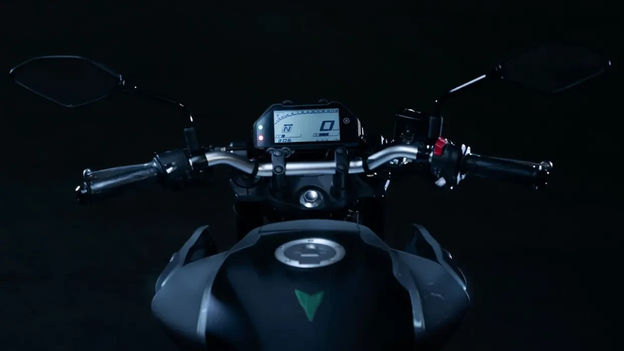 Detail image of Yamaha MT-03 LAMS roadster in grey/aqua colourway, instruments and rider cockpit