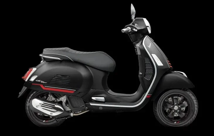 2023-Models Vespa GTS-SuperSport-black