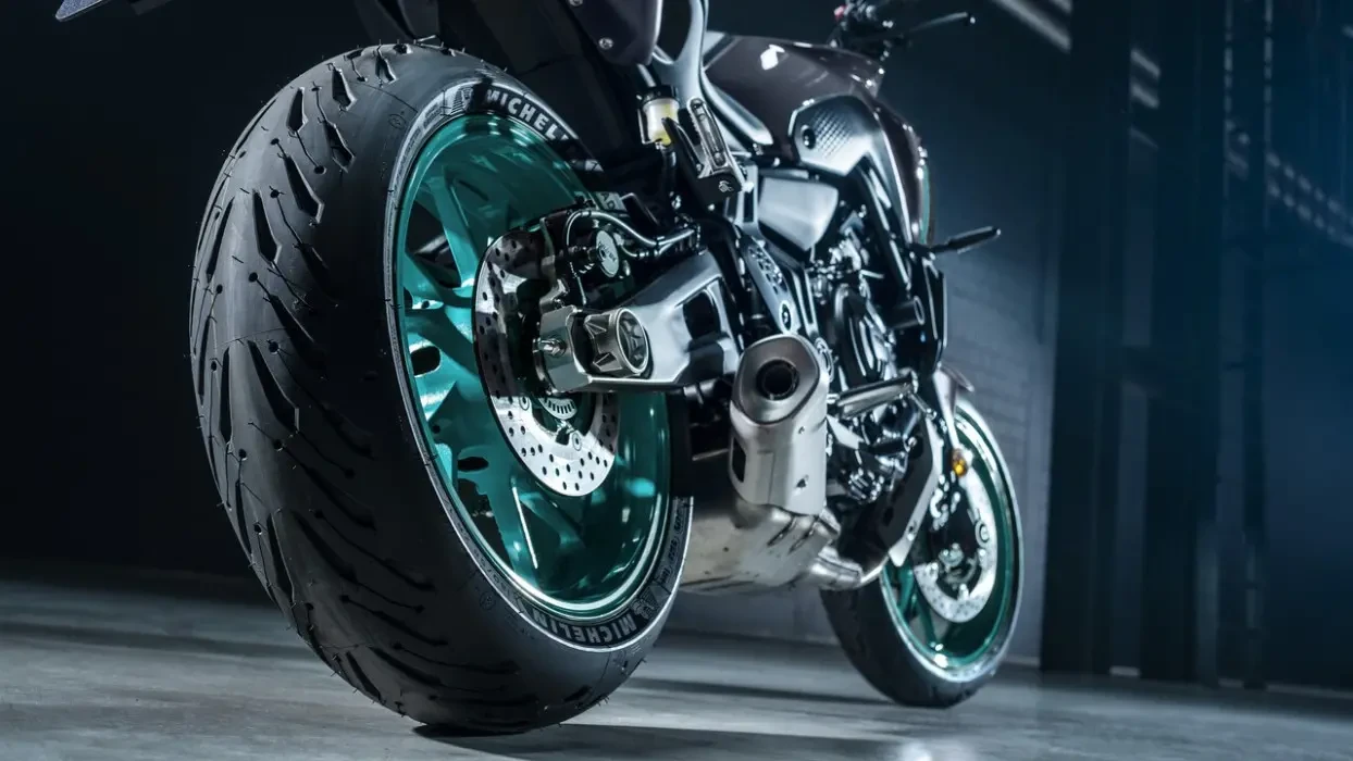 Detail image of Yamaha MT-07 2024 in Grey Colourway, rear wheel and exhaust